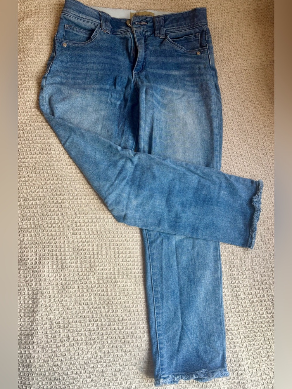 Democracy Size 4 Ankle Crop Ab Technology Jeans